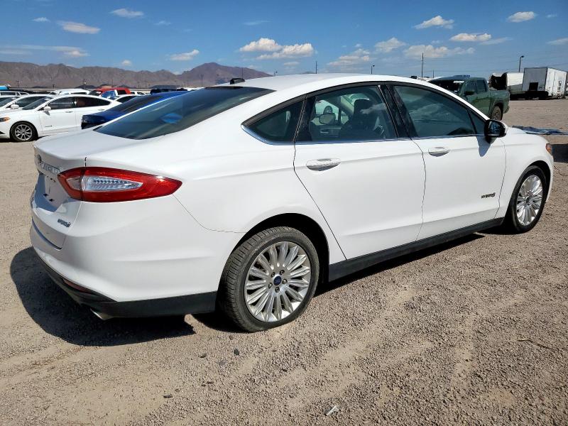 Sedans FORD FUSION 2014 White