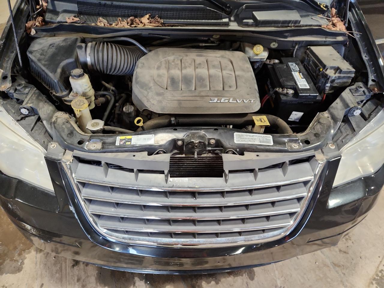 2014 Chrysler Town & Country Touring VIN: 2C4RC1BG9ER448670 Lot: 64220715