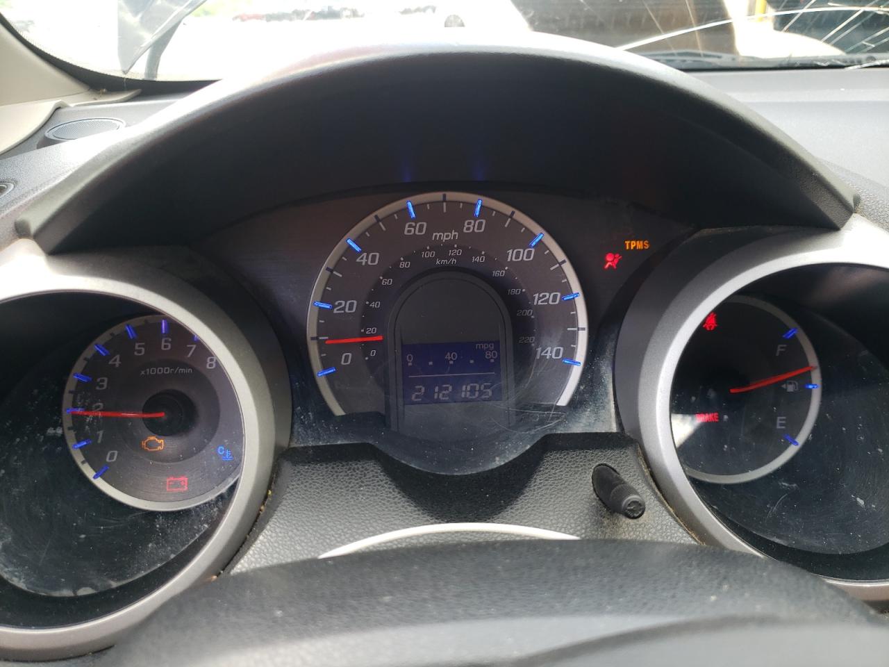 2013 Honda Fit VIN: JHMGE8H33DC042162 Lot: 65752025