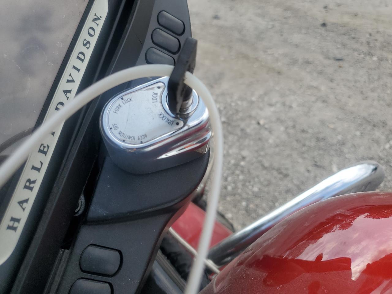 2018 Harley-Davidson Flhx Street Glide VIN: 1HD1KBC12JB622313 Lot: 65599045