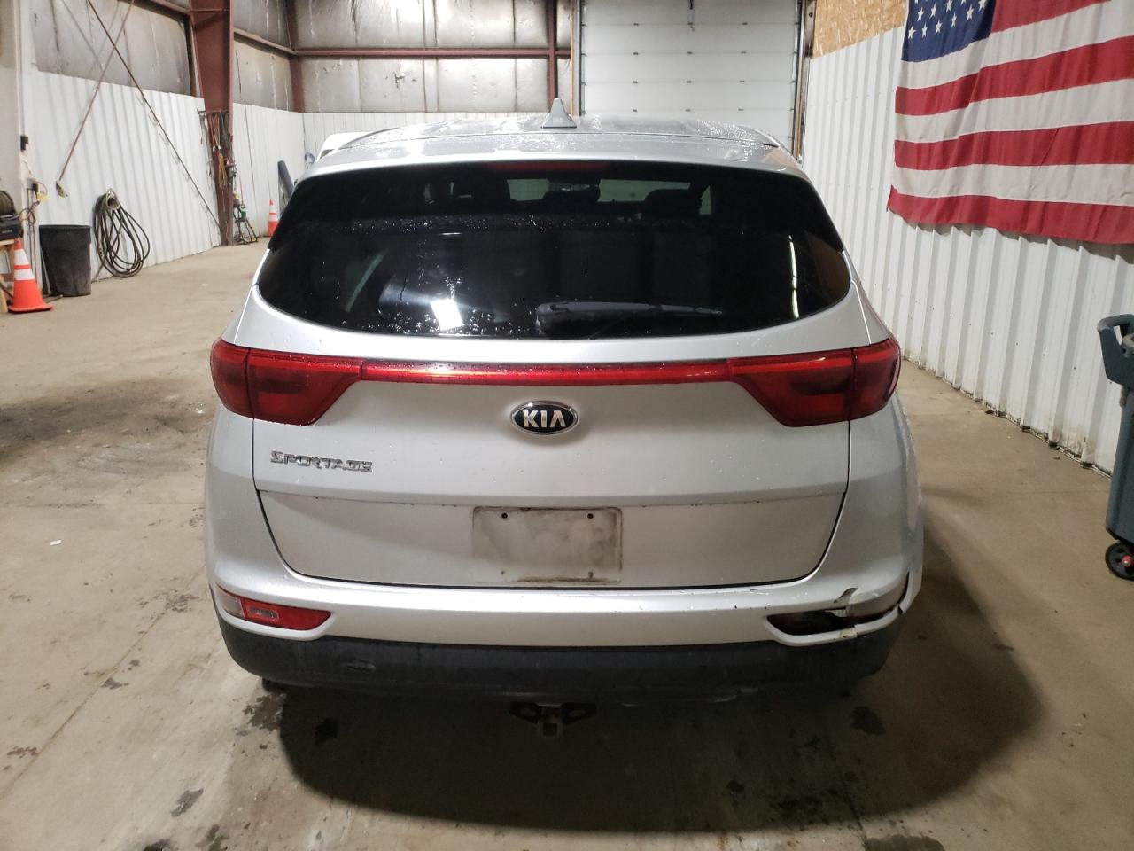 kndpmcac9h7075036 KNDPMCAC9H7075036 2017 Kia Sportage Lx
