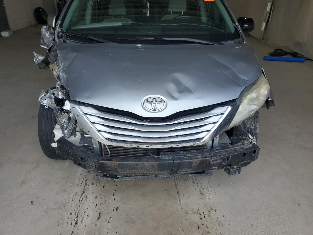 2016 Toyota Sienna Le VIN: 5TDKK3DCXGS714332 Lot: 64938535