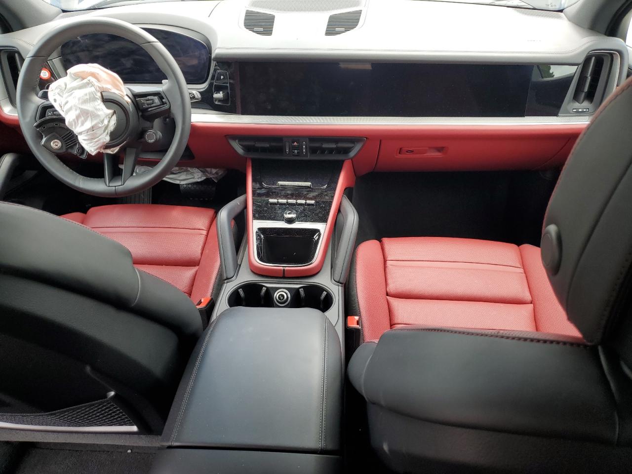 2025 Porsche Cayenne VIN: WP1AA2AY2SDA04272 Lot: 65139355