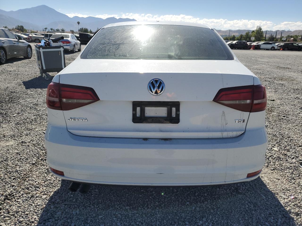 2018 Volkswagen Jetta S VIN: 3VW2B7AJ6JM204039 Lot: 62743055
