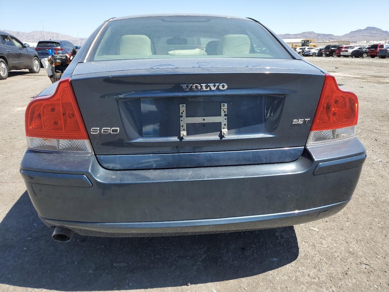 2008 Volvo S60 2.5T VIN: YV1RS592682702367 Lot: 66174275