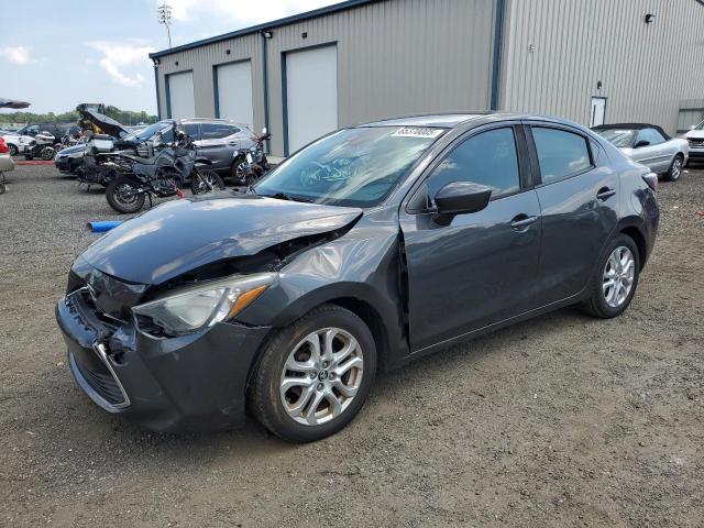  TOYOTA YARIS 2017 Szary