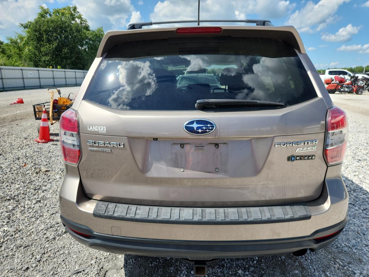 2015 Subaru Forester 2.5I Limited VIN: JF2SJAHC1FH403071 Lot: 64434295