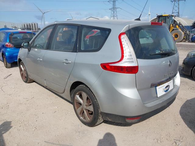 2012 RENAULT GRAND SCEN