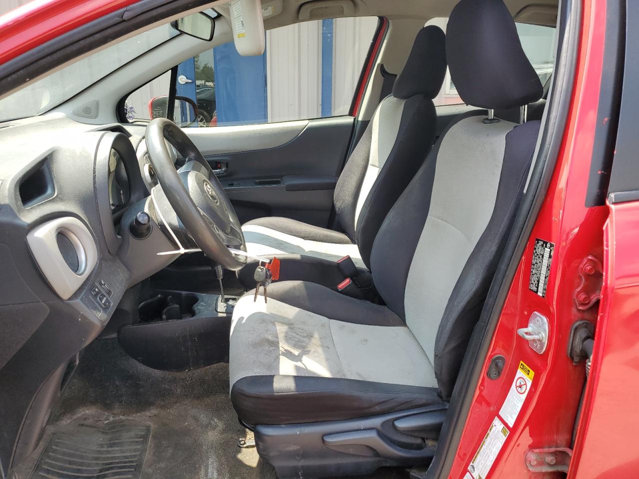 2013 Toyota Yaris VIN: JTDKTUD39DD560917 Lot: 64807885