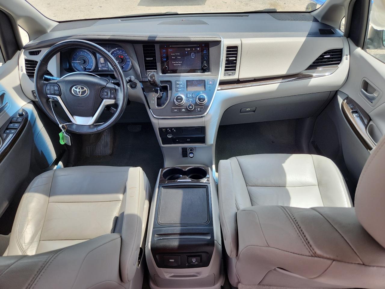 2015 Toyota Sienna Xle VIN: 5TDYK3DCXFS687531 Lot: 64926475