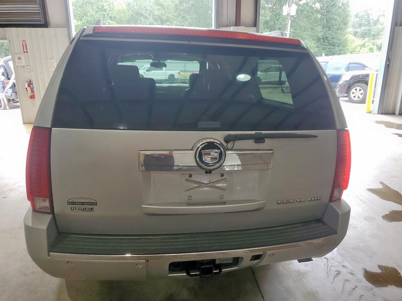 2011 Cadillac Escalade Esv Premium VIN: 1GYS3JEFXBR134946 Lot: 63870395