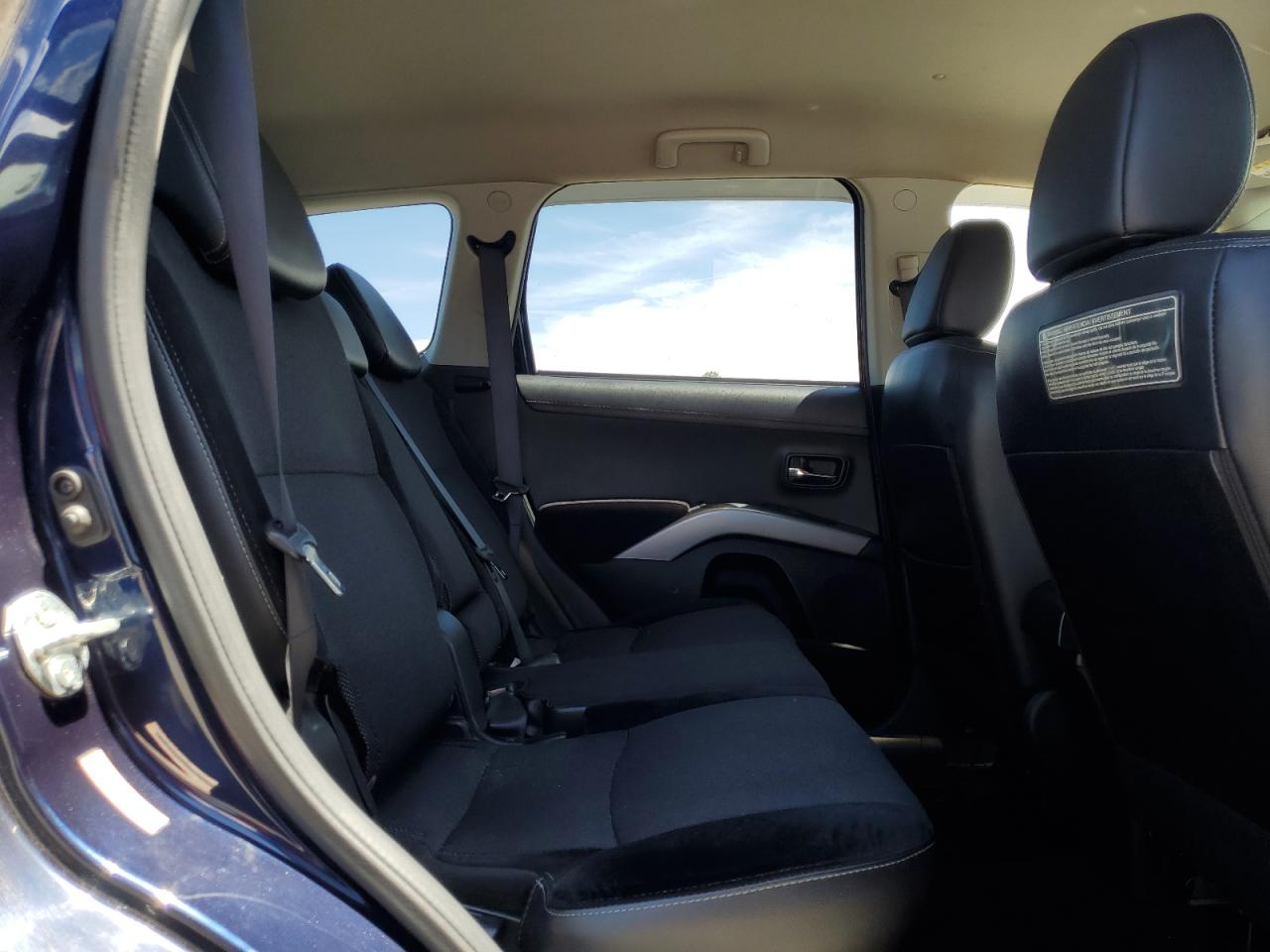 2010 Mitsubishi Outlander Xls VIN: JA4JT4AX1AZ014365 Lot: 65335755