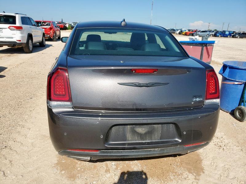  CHRYSLER 300 2021 Szary