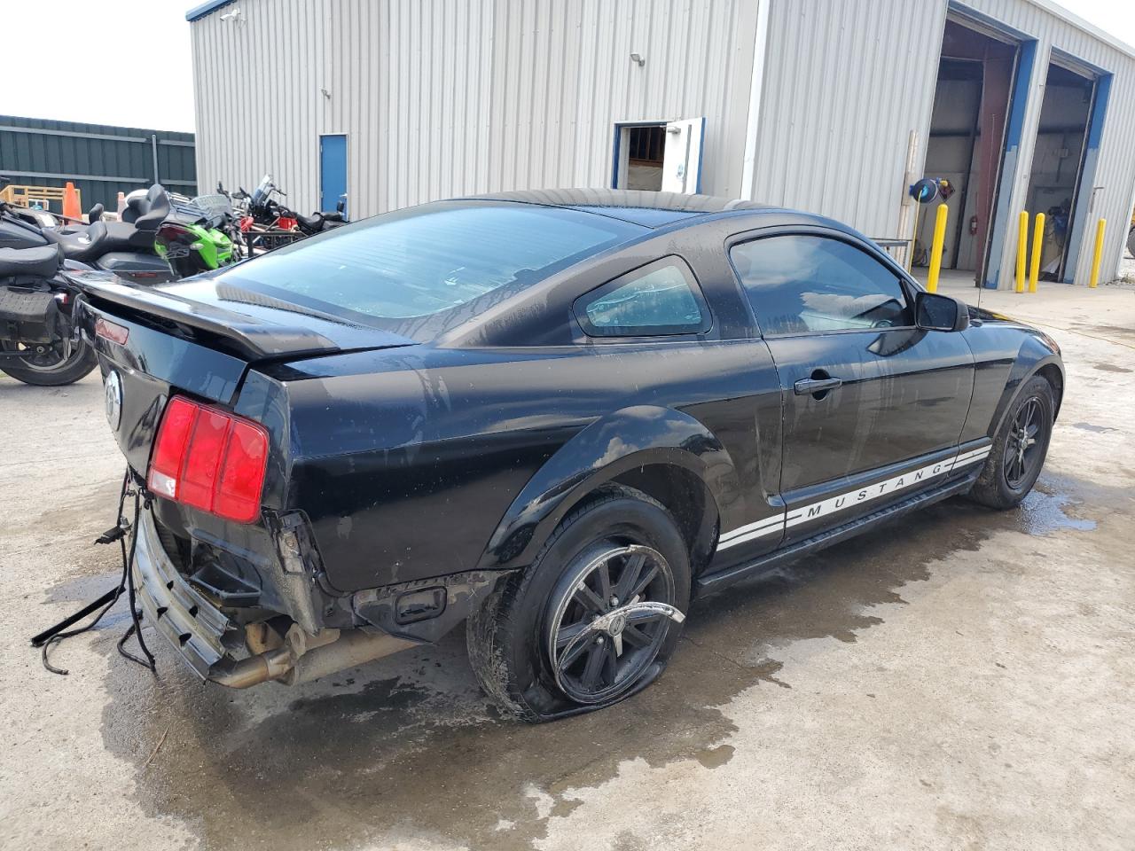 2005 Ford Mustang black coupe gas 1ZVFT80N855107171 photo #4