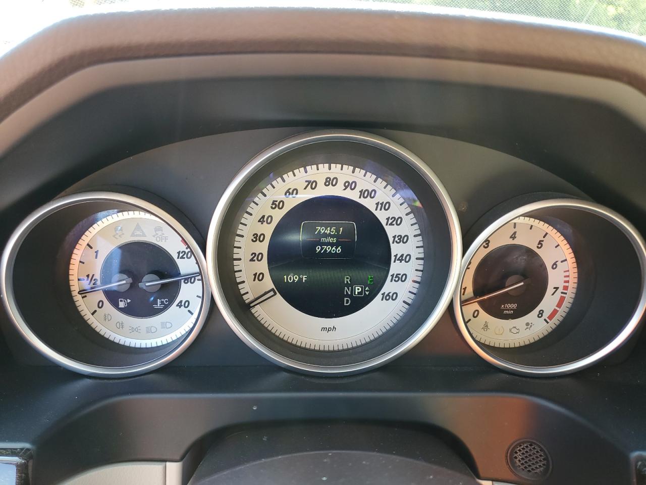2015 Mercedes-Benz E 350 VIN: WDDHF5KB2FB139501 Lot: 63783315