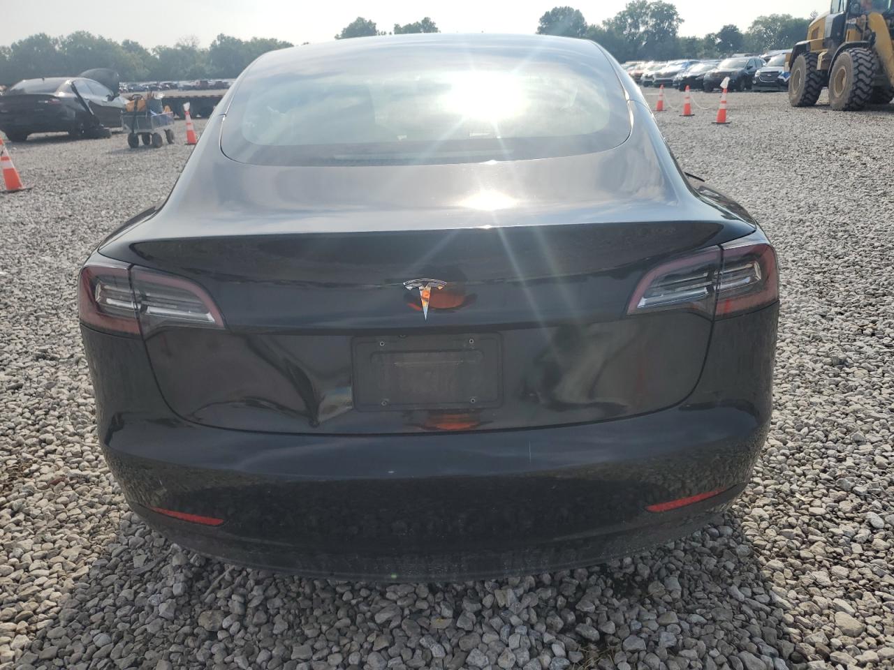 2020 Tesla Model 3 VIN: 5YJ3E1EB0LF589989 Lot: 65123205