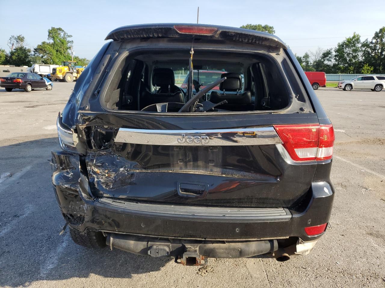 2012 Jeep Grand Cherokee Laredo VIN: 1C4RJFAGXCC254935 Lot: 65605355