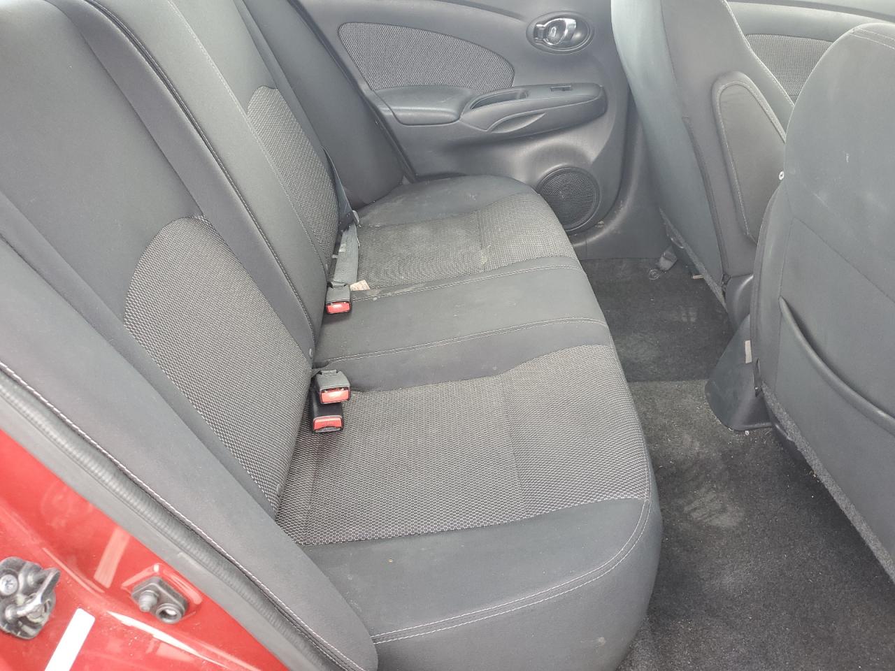 2016 Nissan Versa S VIN: 3N1CN7AP2GL885952 Lot: 65262225