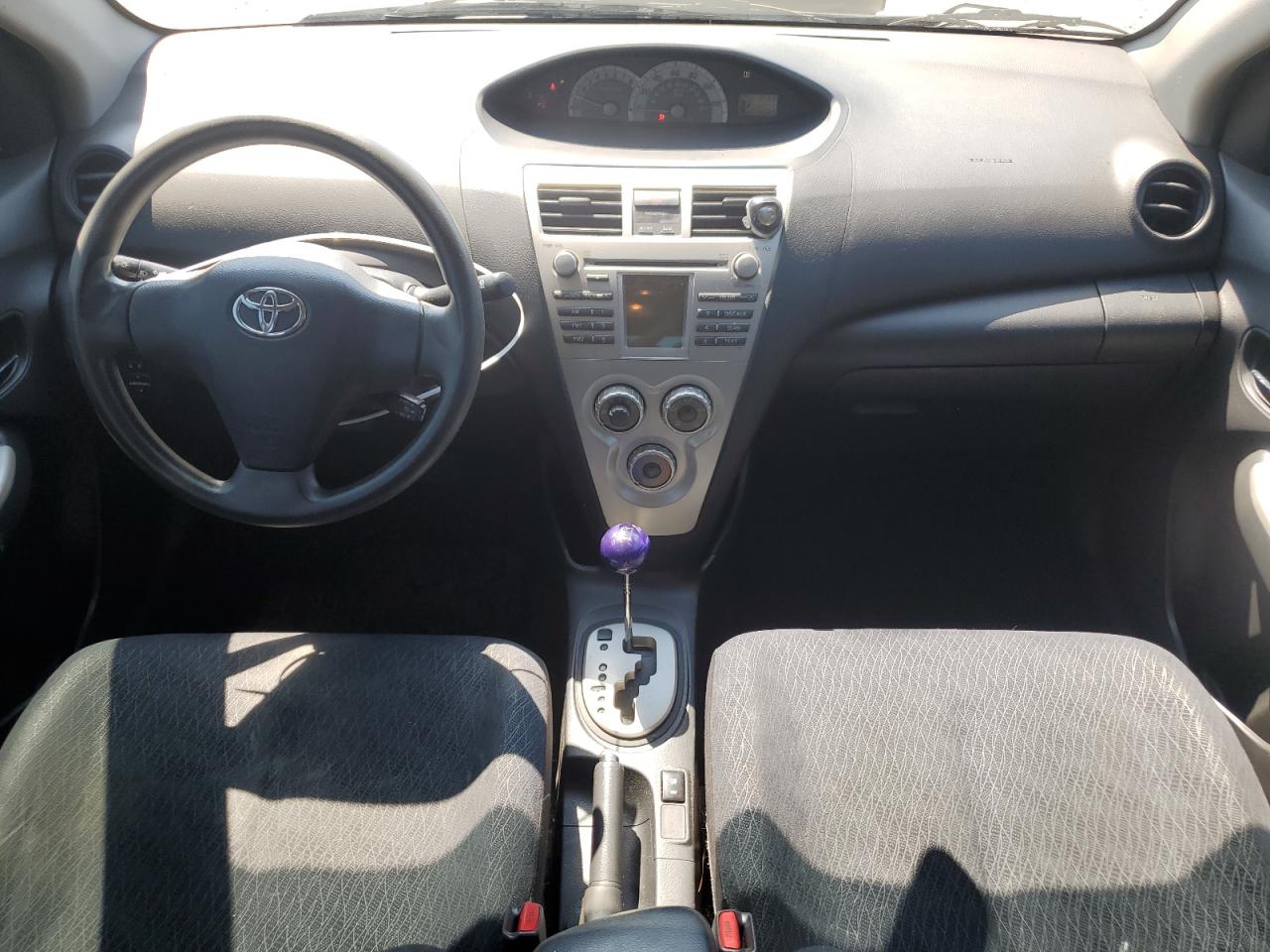 2008 Toyota Yaris VIN: JTDBT923084008762 Lot: 63163435