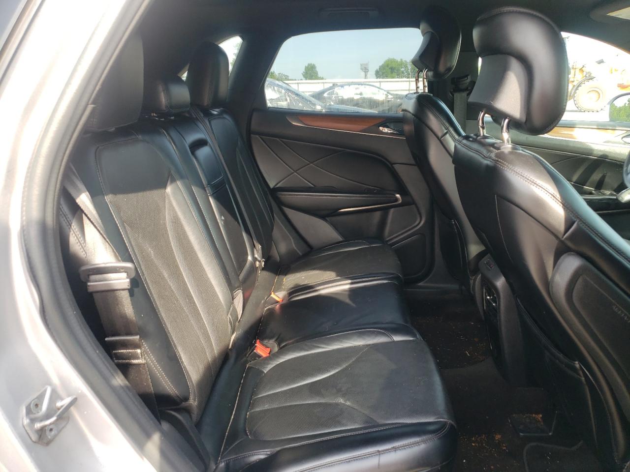 5lmcj2a97fuj08676 5LMCJ2A97FUJ08676 2015 Lincoln Mkc
