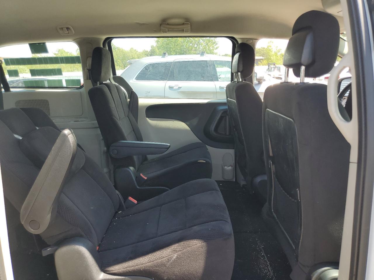 2015 Dodge Grand Caravan Se VIN: 2C4RDGBG7FR570140 Lot: 64939155
