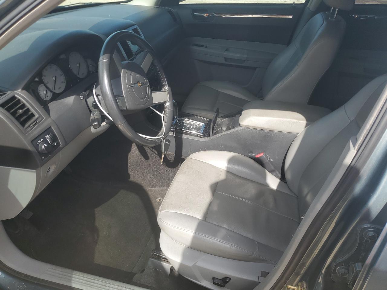 2006 Chrysler 300 Touring VIN: 2C3KA53G66H130434 Lot: 64778605