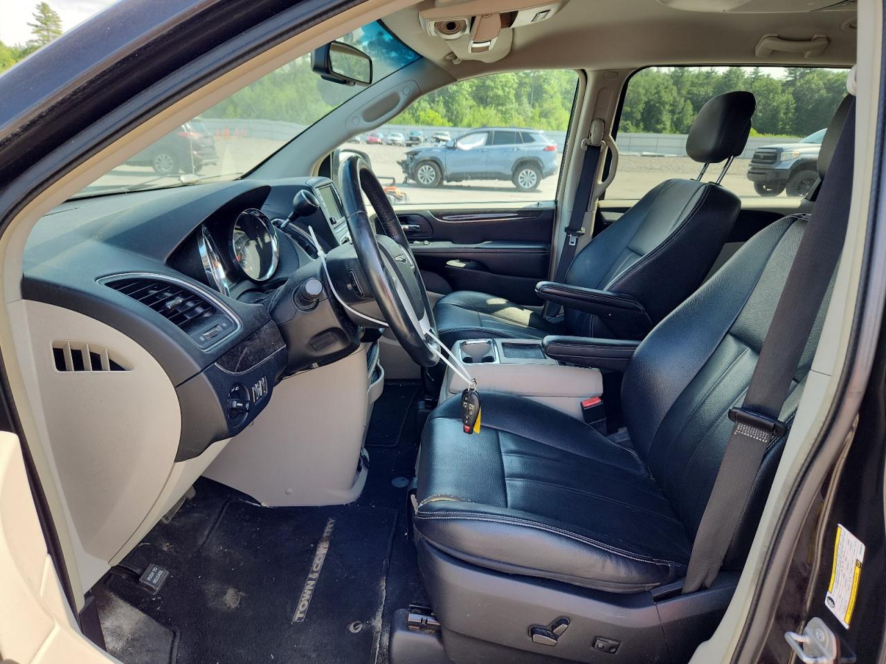 2014 Chrysler Town & Country Touring VIN: 2C4RC1BG1ER436528 Lot: 64180655