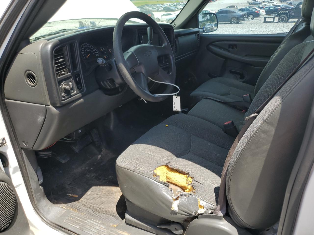 2004 Chevrolet Silverado C1500 VIN: 1GCEC14XX4Z133294 Lot: 65009155
