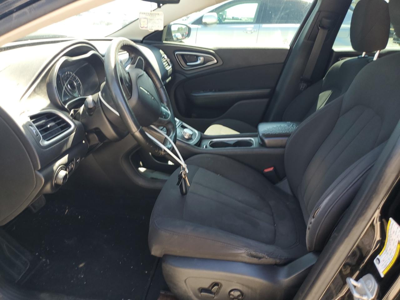 2015 Chrysler 200 Limited VIN: 1C3CCCAB6FN665409 Lot: 64232135