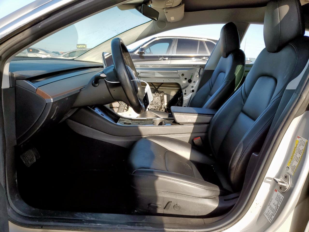 2018 Tesla Model 3 VIN: 5YJ3E1EA5JF060722 Lot: 63523245