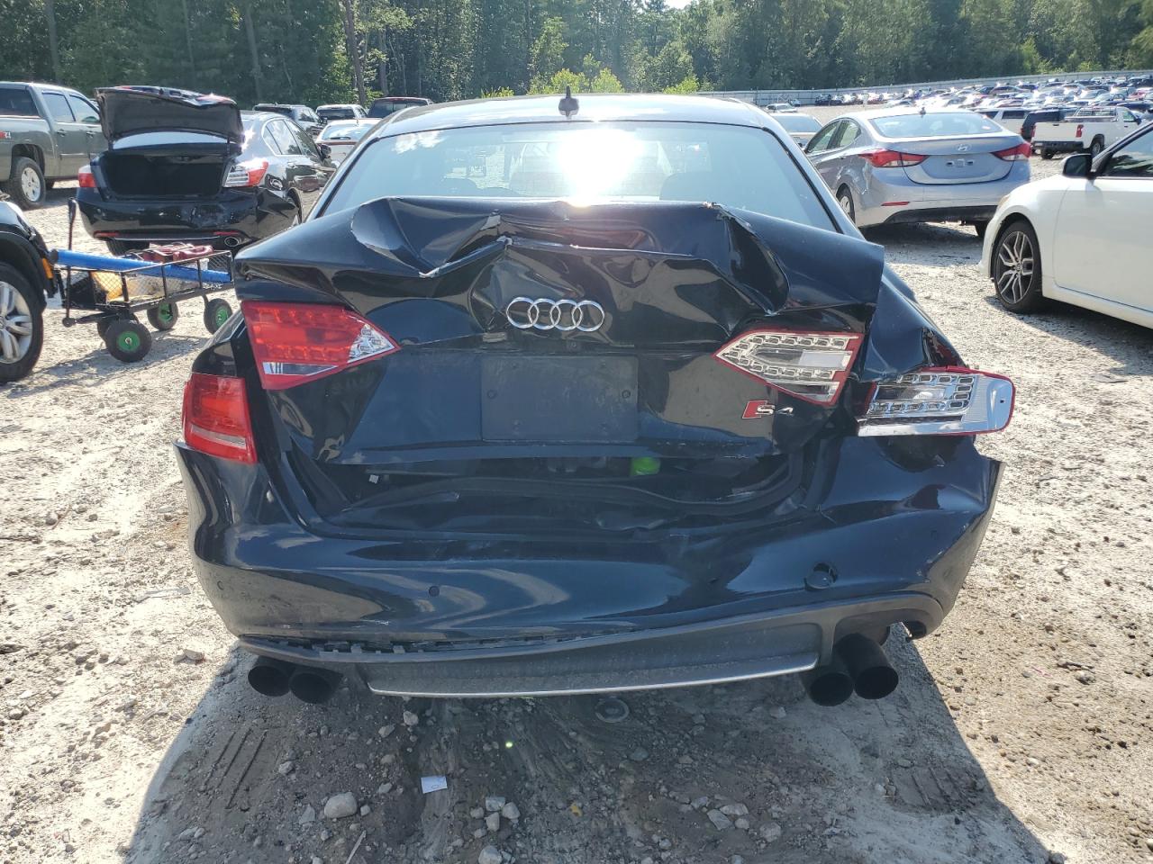 2012 Audi S4 Premium Plus VIN: WAUBGAFL4CA112629 Lot: 62862665