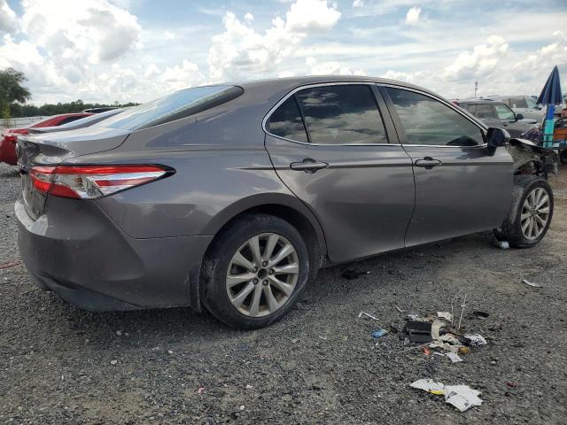  TOYOTA CAMRY 2018 Серый