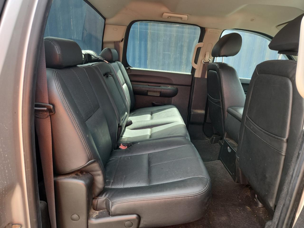 2011 Chevrolet Silverado K1500 Lt VIN: 3GCPKSE36BG365028 Lot: 65325855