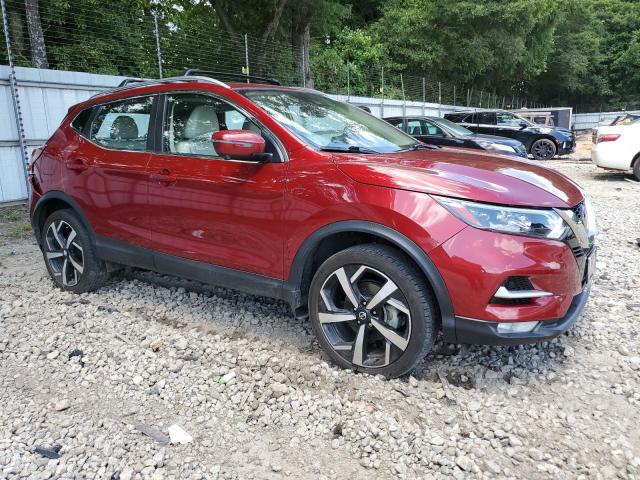  NISSAN ROGUE 2020 Красный