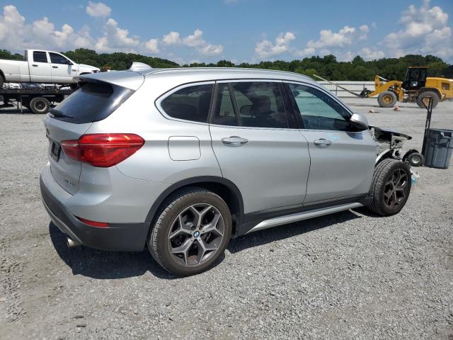  BMW X1 2019 Серебристый