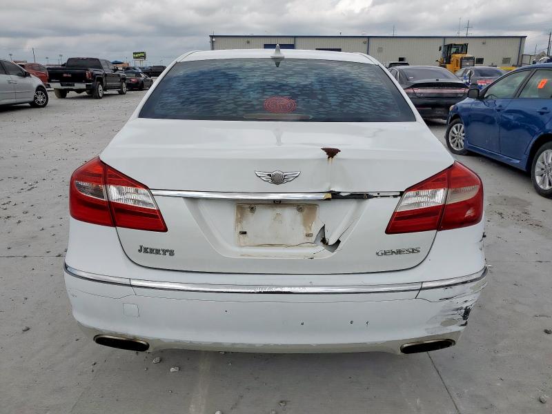  HYUNDAI GENESIS 2013 White