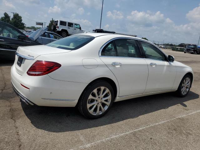  MERCEDES-BENZ E-CLASS 2017 Biały