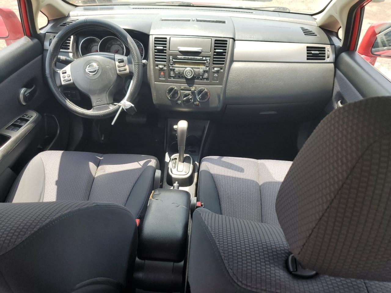 2007 Nissan Versa S VIN: 3N1BC13E87L352420 Lot: 64558975