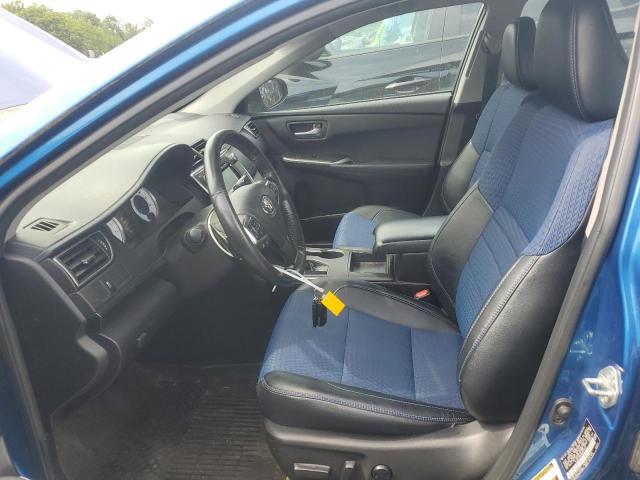  TOYOTA CAMRY 2016 Granatowy
