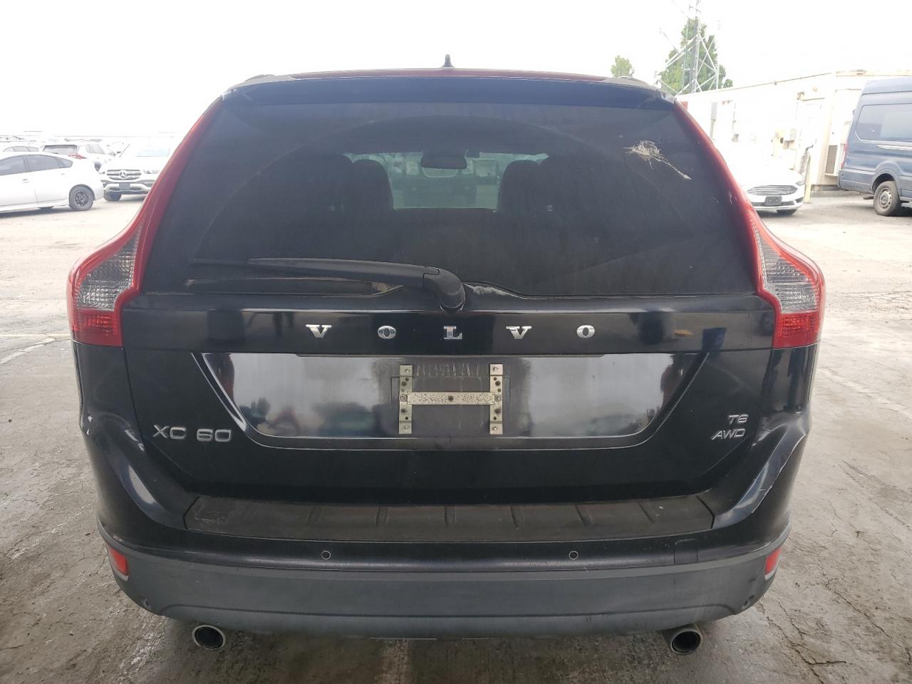 2010 Volvo Xc60 T6 VIN: YV4902DZ0B2151808 Lot: 63616845