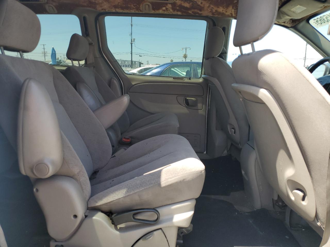 2003 Chrysler Town & Country Lx VIN: 2C4GP44L13R191413 Lot: 63715365