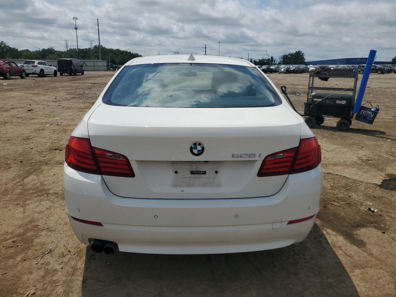 2012 BMW 528 Xi VIN: WBAXH5C53CDW07788 Lot: 65355125