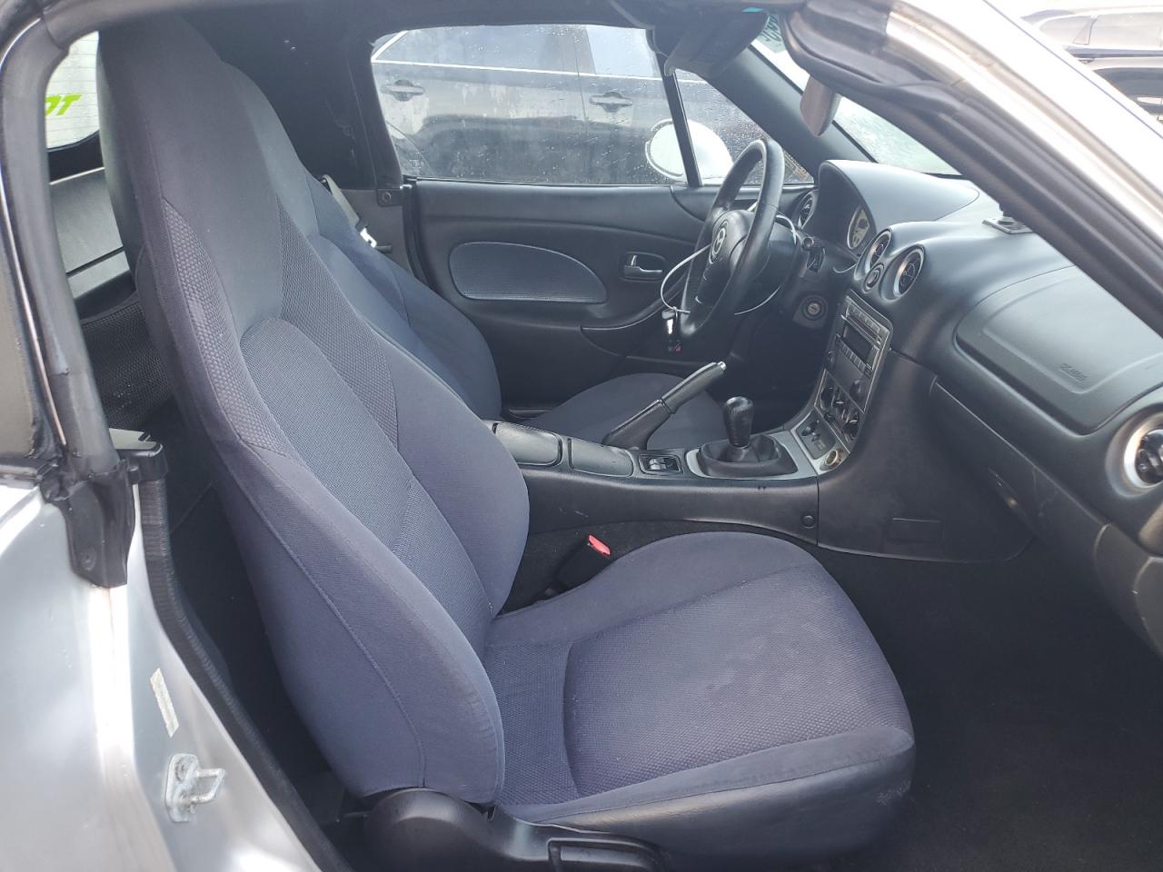 2004 Mazda Mx-5 Miata Base VIN: JM1NB353X40401730 Lot: 63875895