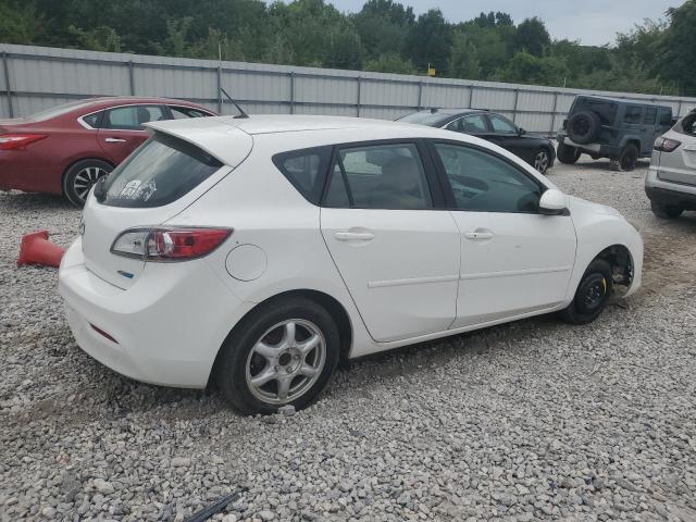 Hatchbacks MAZDA 3 2013 Biały