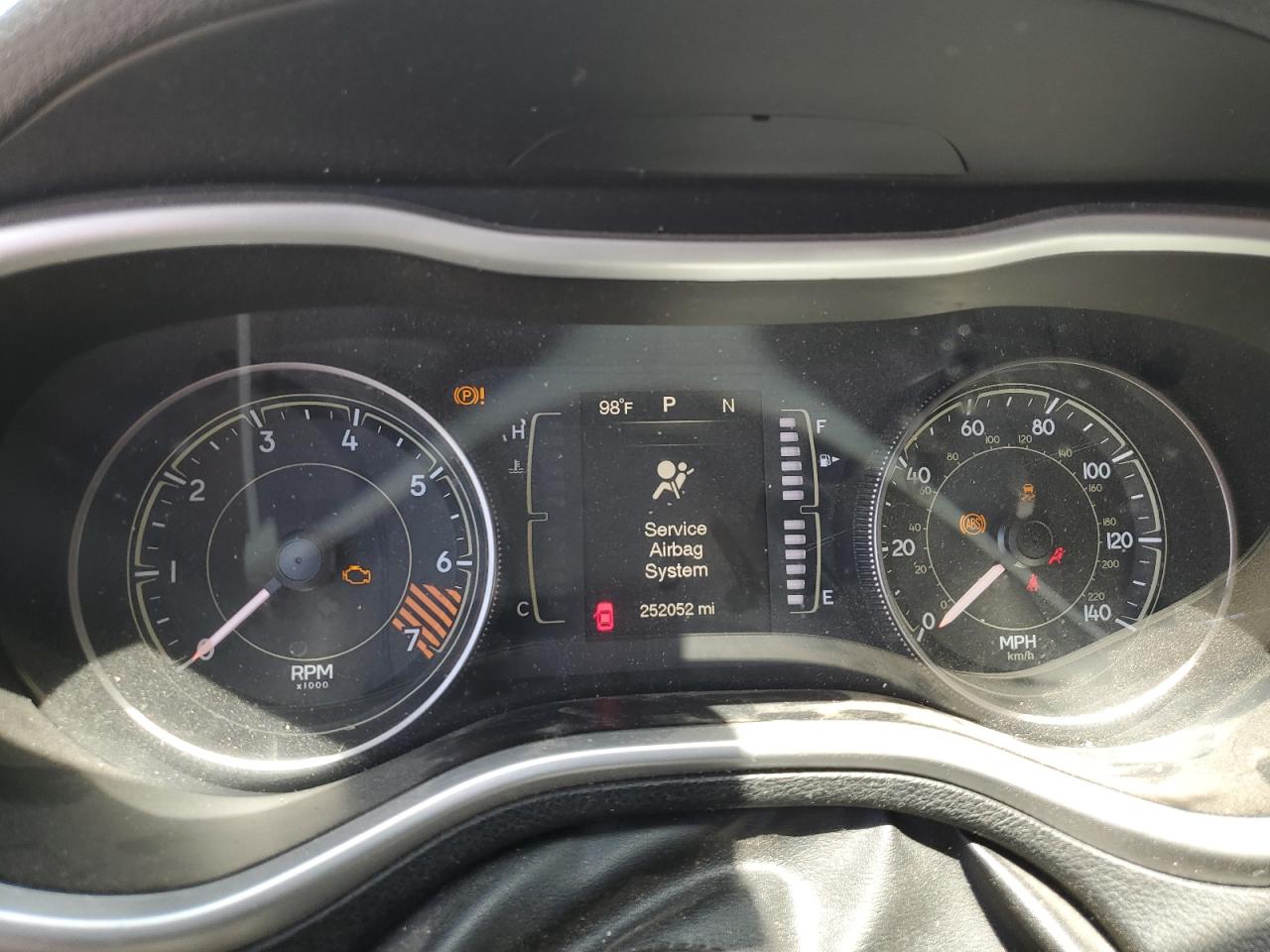 2014 Jeep Cherokee Sport VIN: 1C4PJMAB6EW264217 Lot: 63874065