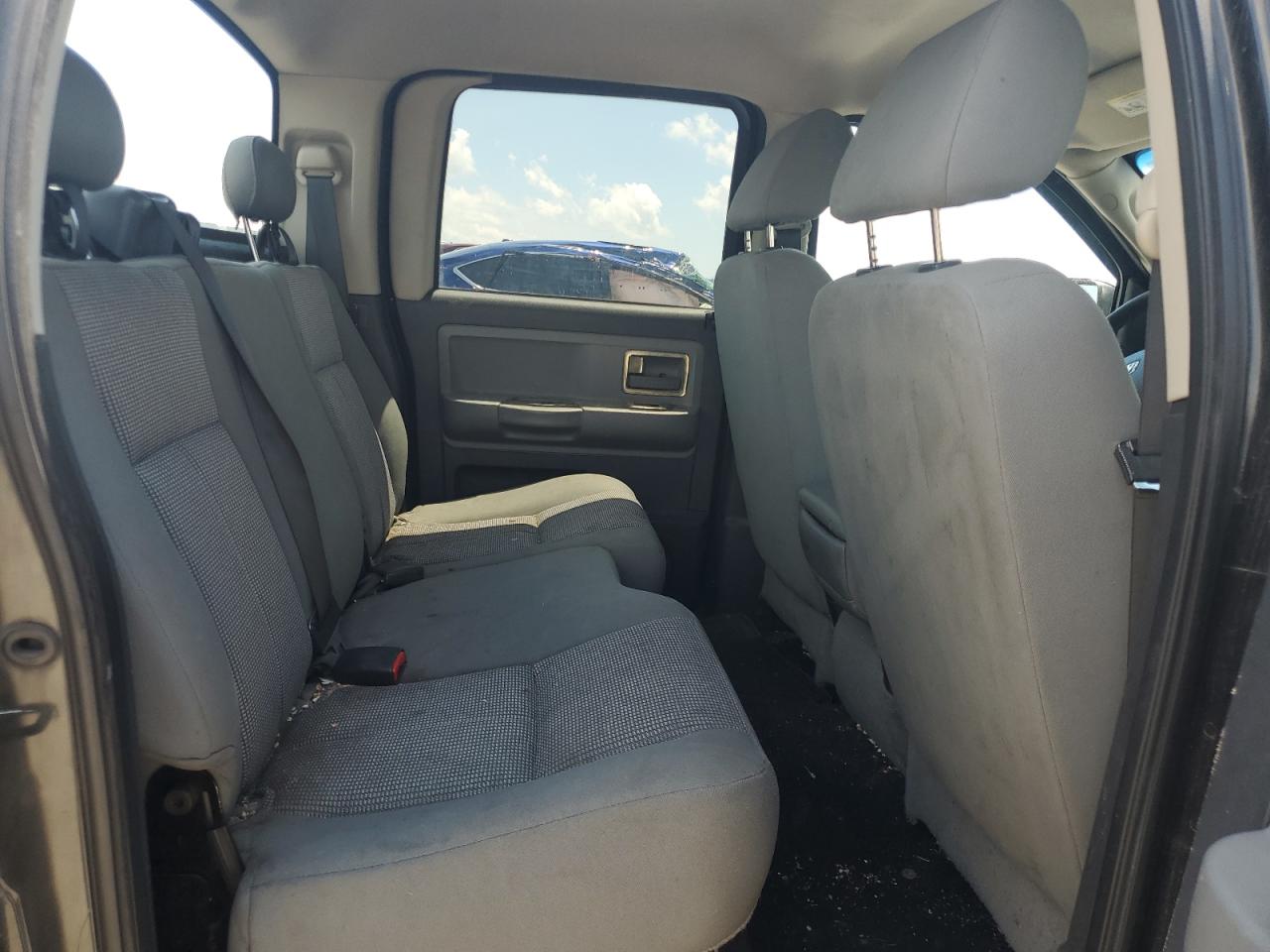 2010 Dodge Dakota Sxt VIN: 1D7CW3GP3AS108270 Lot: 63623405