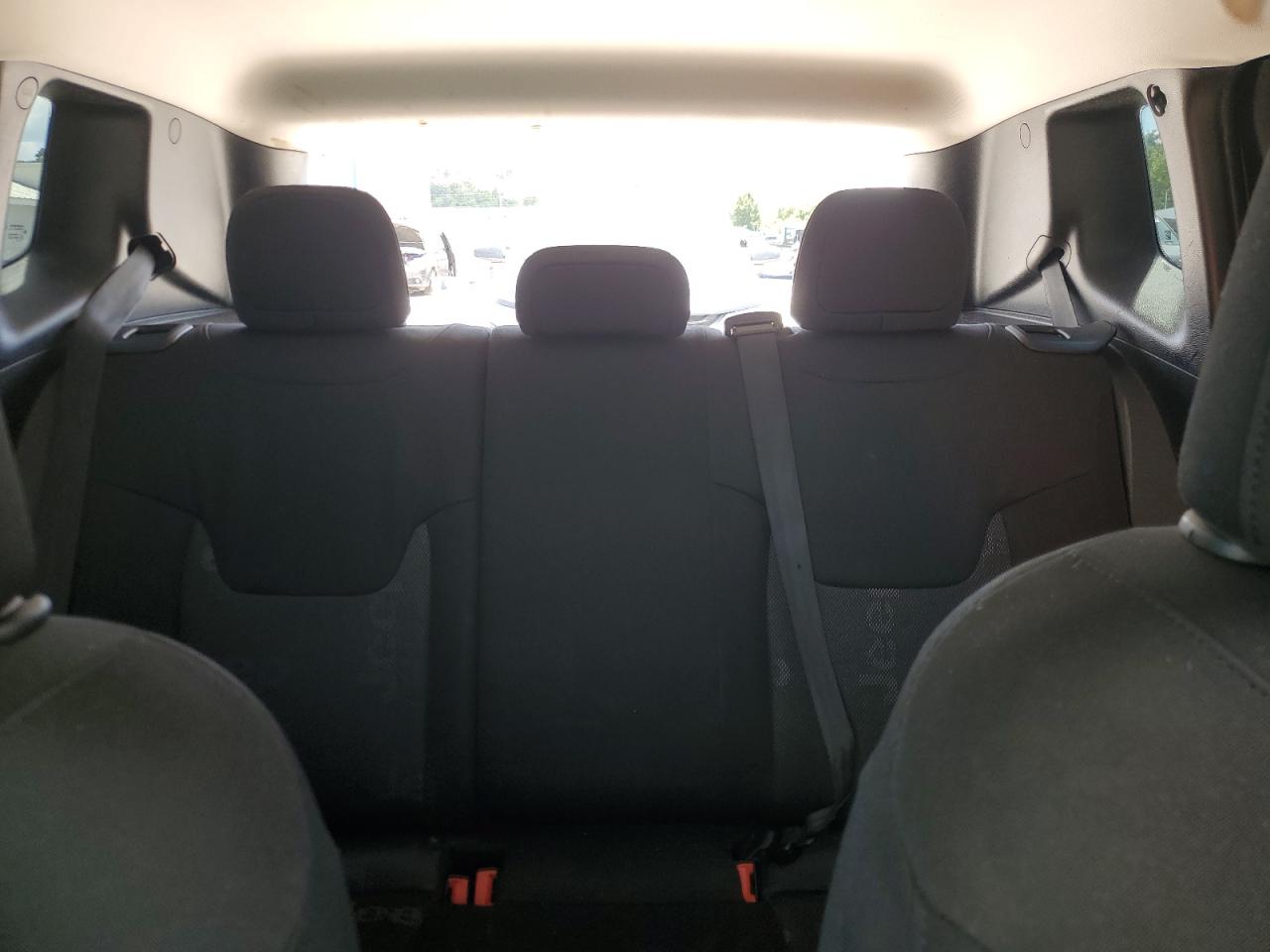 2015 Jeep Renegade Latitude VIN: ZACCJABH6FPC09572 Lot: 66603675