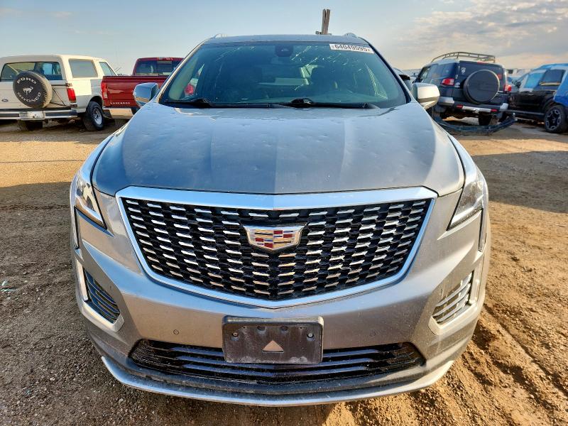 CADILLAC XT5 2021 Серый