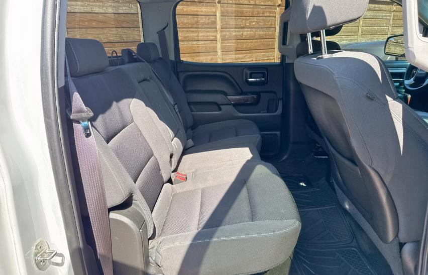 Pickups GMC SIERRA 2015 White