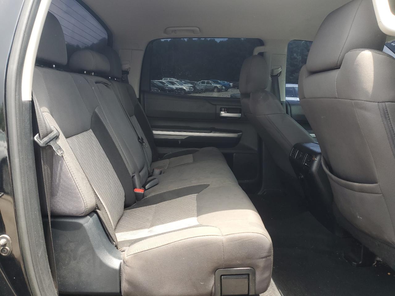 2017 Toyota Tundra Crewmax Sr5 VIN: 5TFEW5F1XHX217236 Lot: 66151995